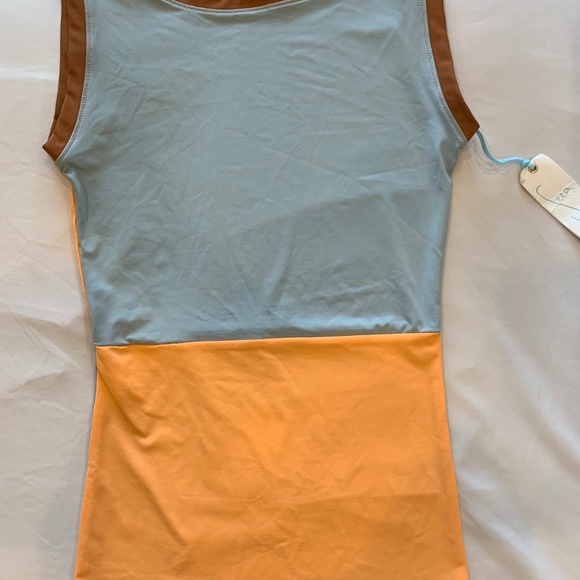 Swim Rashguard - Picture 5 of 6